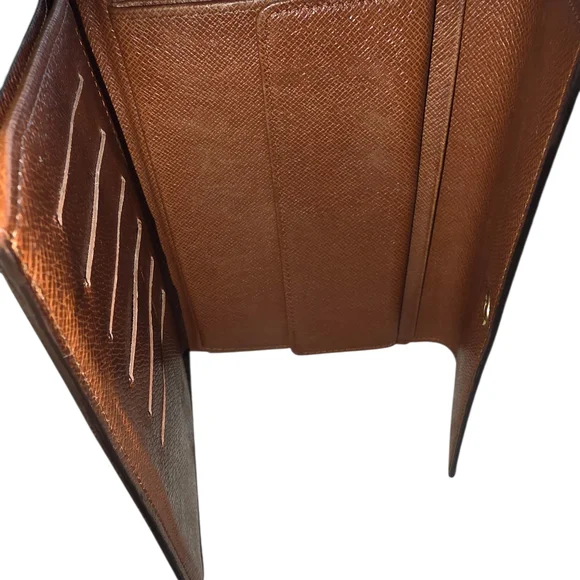 Louis Vuitton International Monogram Wallet Full Inclusion & COA - Picture 5 of 12